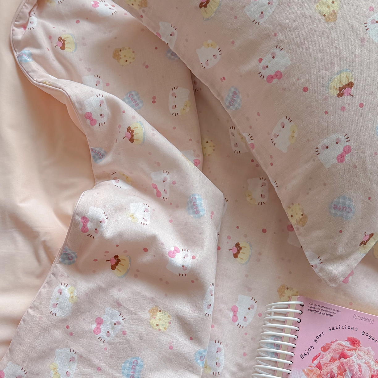 91家纺网 家纺一手货源 找家纺 麦伦家居 2026新品双层纱小冰皮夏被夏凉被空调被 甜甜猫咪