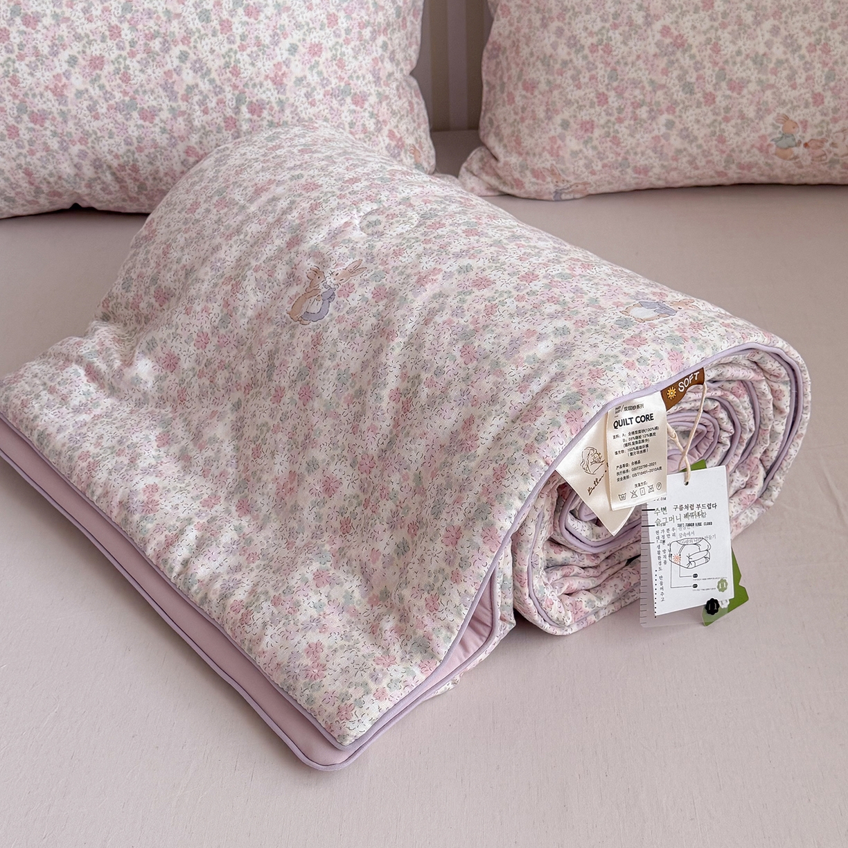 91家纺网 家纺一手货源 找家纺 麦伦家居 2026新品双层纱小冰皮夏被夏凉被空调被 花影兔粉