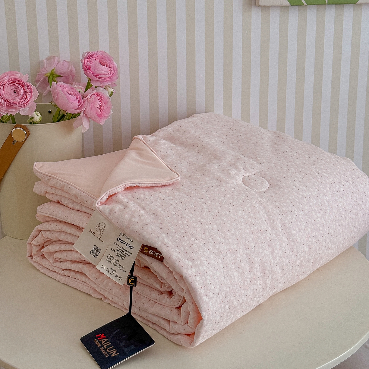 91家纺网 家纺一手货源 找家纺 麦伦家居 2026新品双层纱小冰皮夏被夏凉被空调被 漫天星辰粉