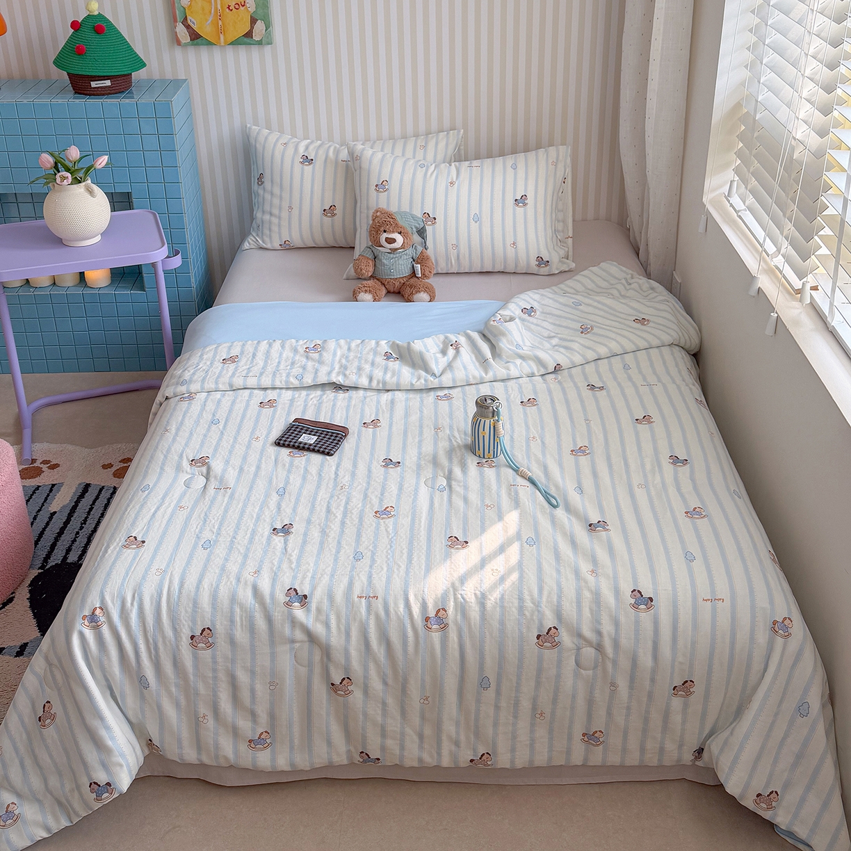 91家纺网 家纺一手货源 找家纺 麦伦家居 2026新品双层纱小冰皮夏被夏凉被空调被 摇摇马蓝