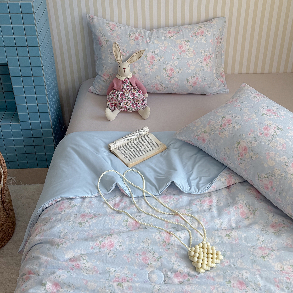 91家纺网 家纺一手货源 找家纺 麦伦家居 2026新品双层纱小冰皮夏被夏凉被空调被 蓝雾玫瑰