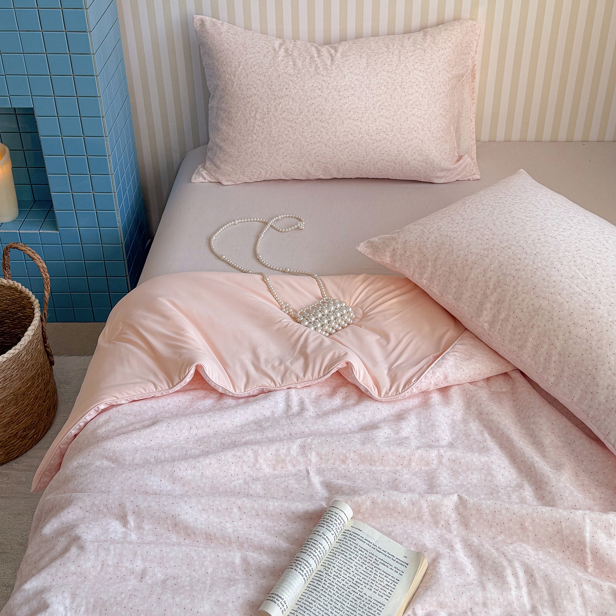 91家纺网 家纺一手货源 找家纺 麦伦家居 2026新品双层纱小冰皮夏被夏凉被空调被 漫天星辰粉