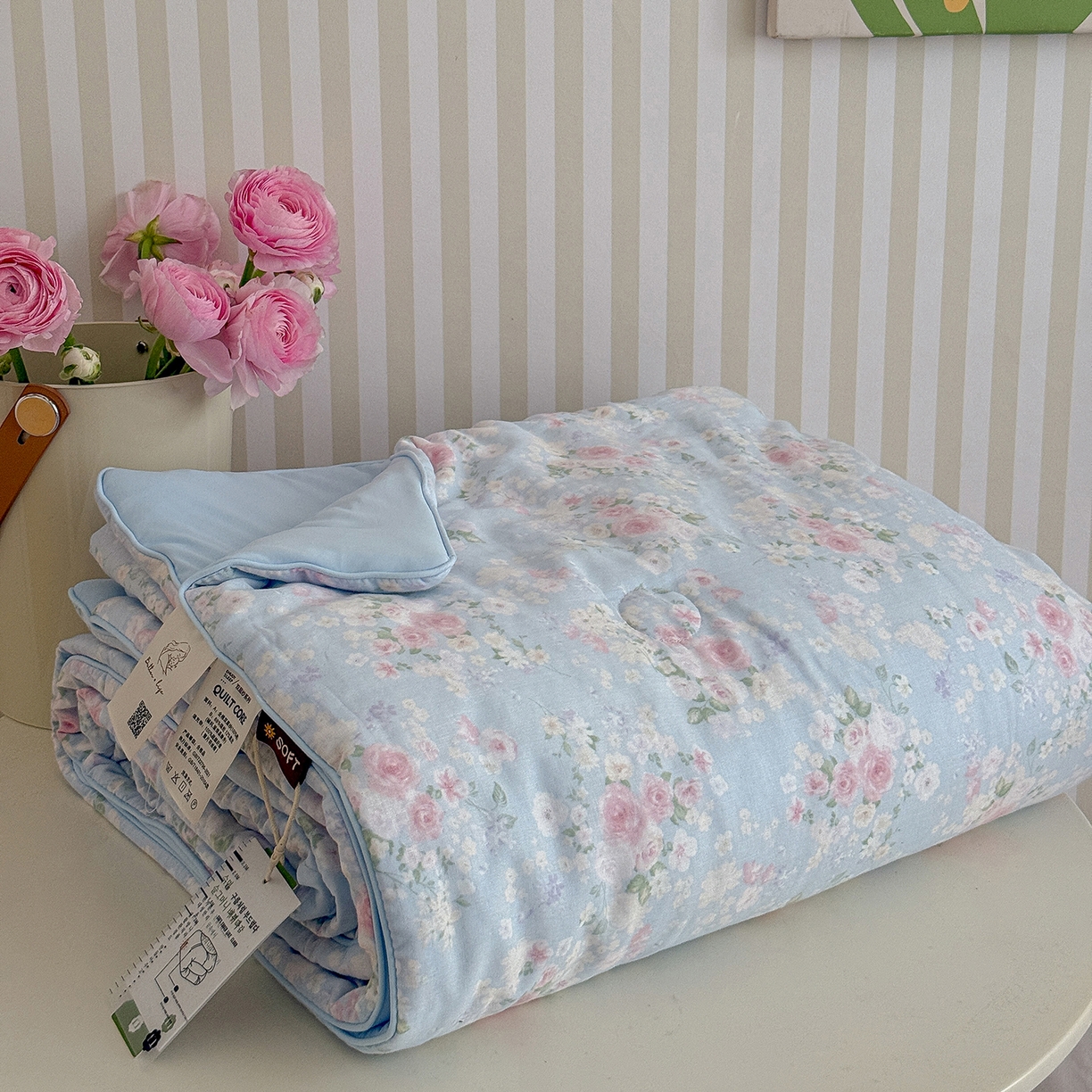 91家纺网 家纺一手货源 找家纺 麦伦家居 2026新品双层纱小冰皮夏被夏凉被空调被 蓝雾玫瑰