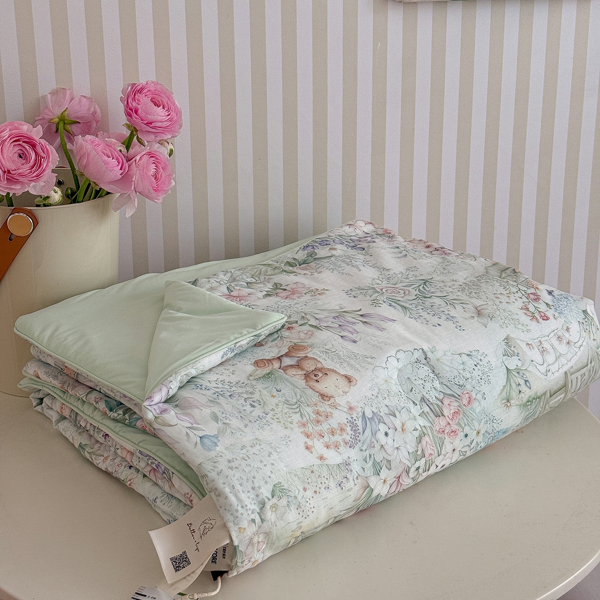 91家纺网 家纺一手货源 找家纺 麦伦家居 2026新品双层纱小冰皮夏被夏凉被空调被 盛夏粉德拉-绿