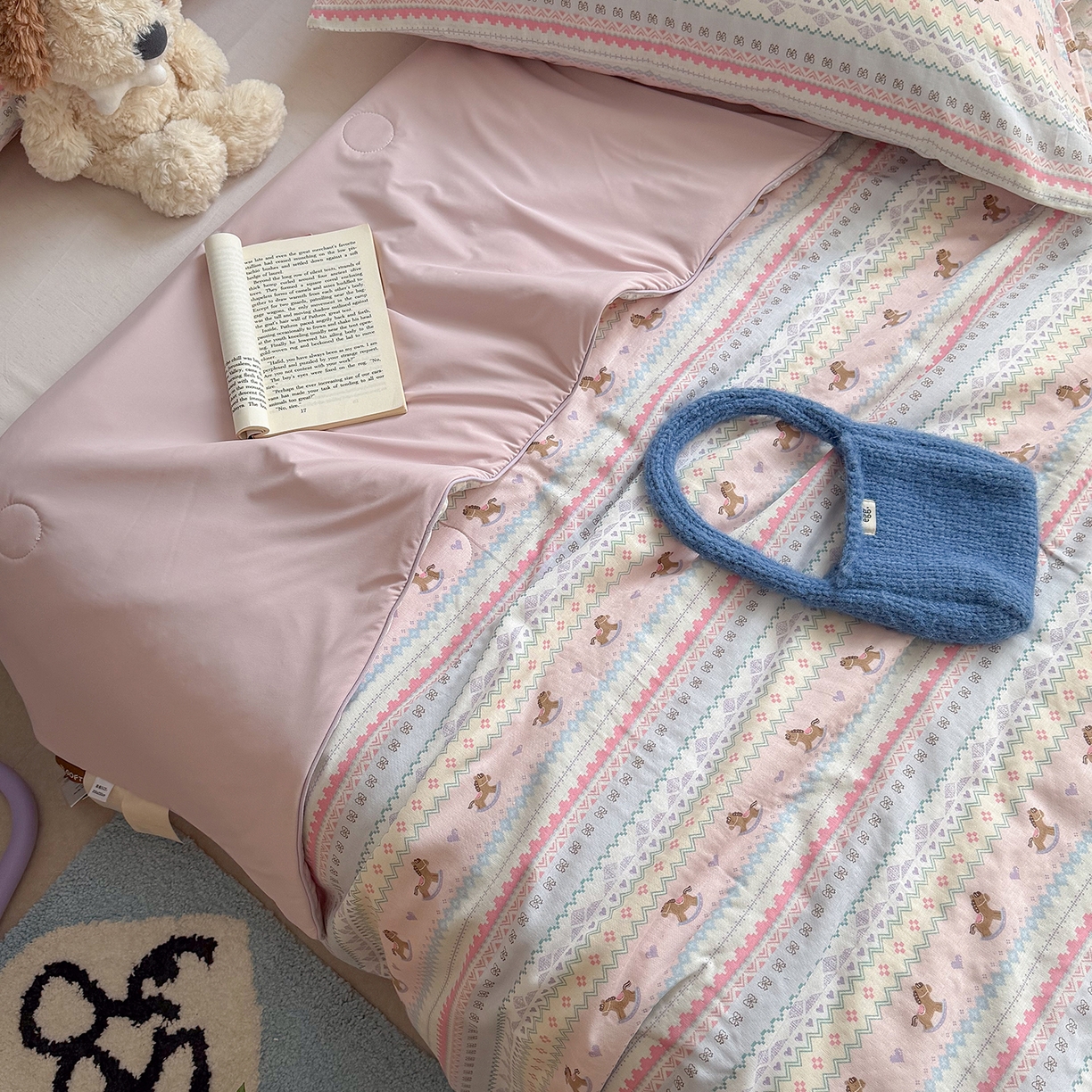 91家纺网 家纺一手货源 找家纺 麦伦家居 2026新品双层纱小冰皮夏被夏凉被空调被 紫色木马