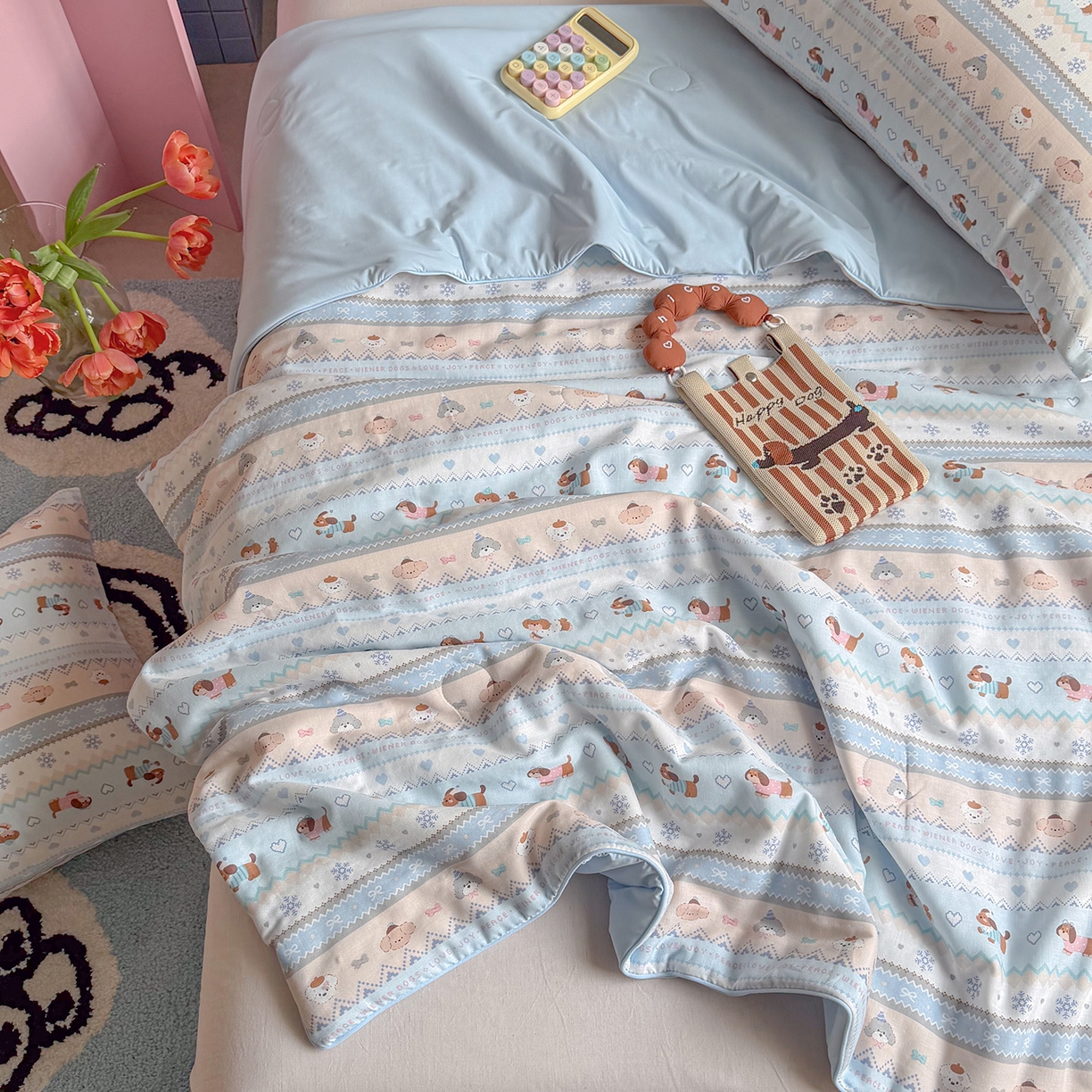 91家纺网 家纺一手货源 找家纺 麦伦家居 2026新品双层纱小冰皮夏被夏凉被空调被 费尔岛小狗