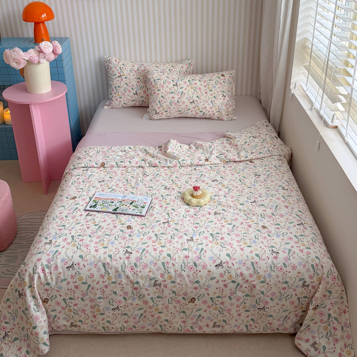 91家纺网 家纺一手货源 找家纺 麦伦家居 2026新品双层纱小冰皮夏被夏凉被空调被 浅夏花藤