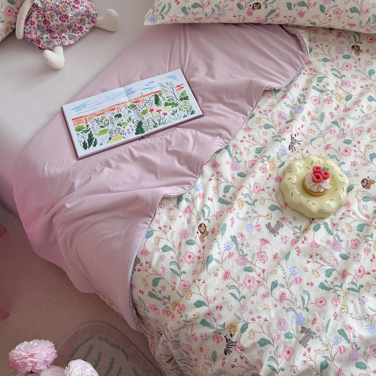 91家纺网 家纺一手货源 找家纺 麦伦家居 2026新品双层纱小冰皮夏被夏凉被空调被 浅夏花藤