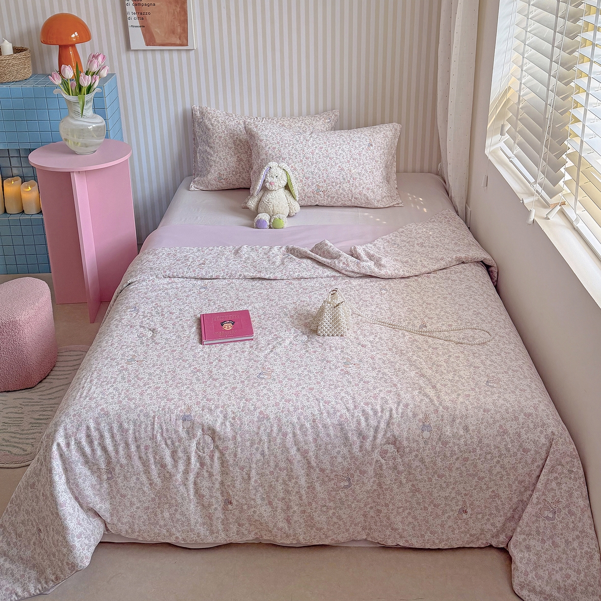 91家纺网 家纺一手货源 找家纺 麦伦家居 2026新品双层纱小冰皮夏被夏凉被空调被 花影兔粉