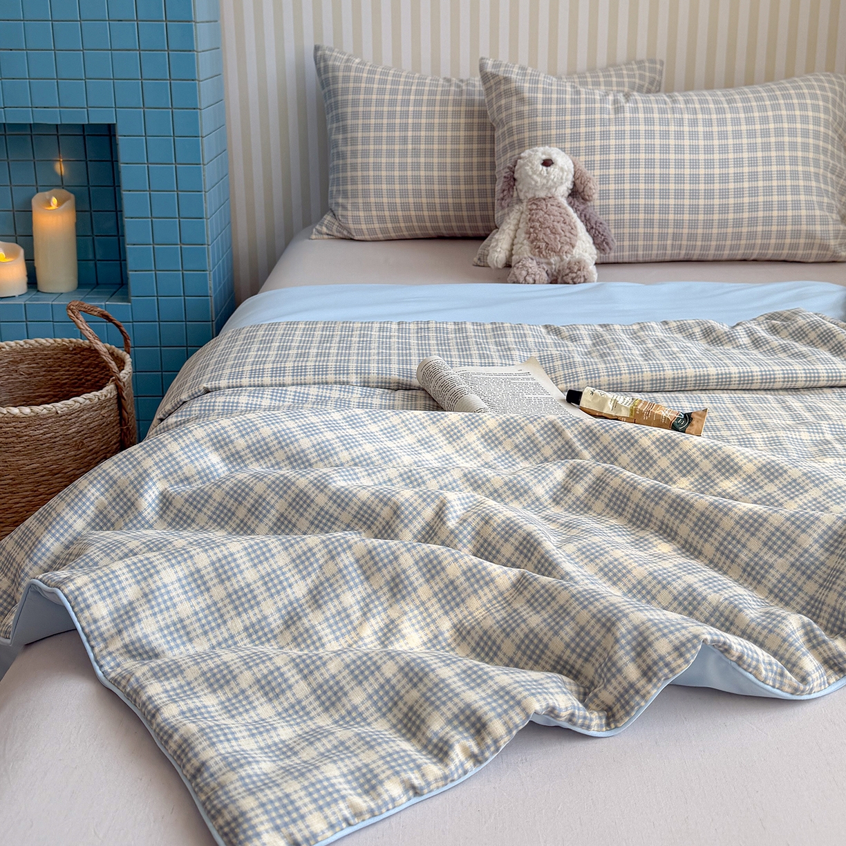 91家纺网 家纺一手货源 找家纺 麦伦家居 2026新品双层纱小冰皮夏被夏凉被空调被 方格蓝