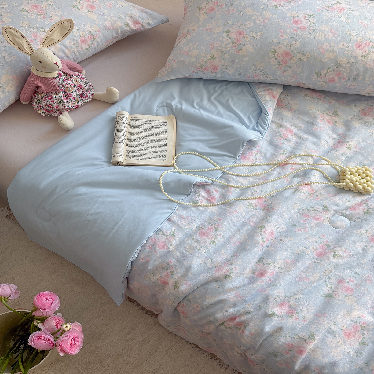 91家纺网 家纺一手货源 找家纺 麦伦家居 2026新品双层纱小冰皮夏被夏凉被空调被 蓝雾玫瑰