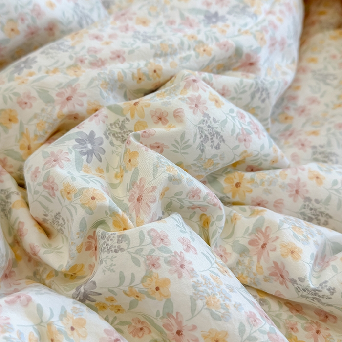 91家纺网 家纺一手货源 找家纺 美派 2026新款古法水洗云朵棉云感纱夏被夏凉被空调被 春日初恋