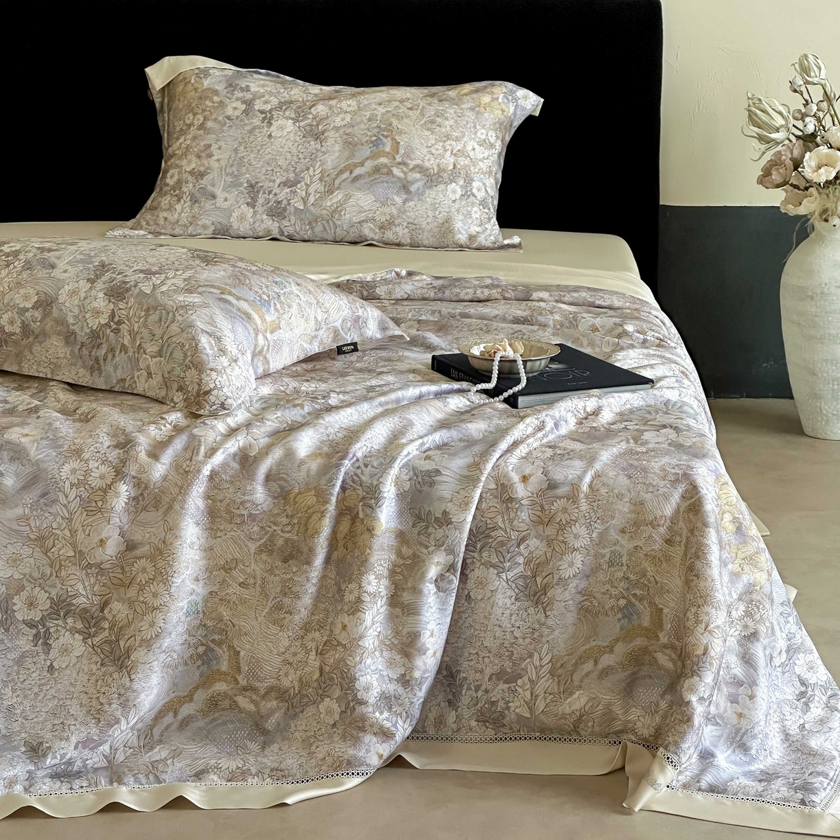 91家纺网 家纺一手货源 找家纺 丽笙被芯 2026新款兰精天丝数码印花Naia镂空夏被夏凉被空调被 卡洛斯-黄