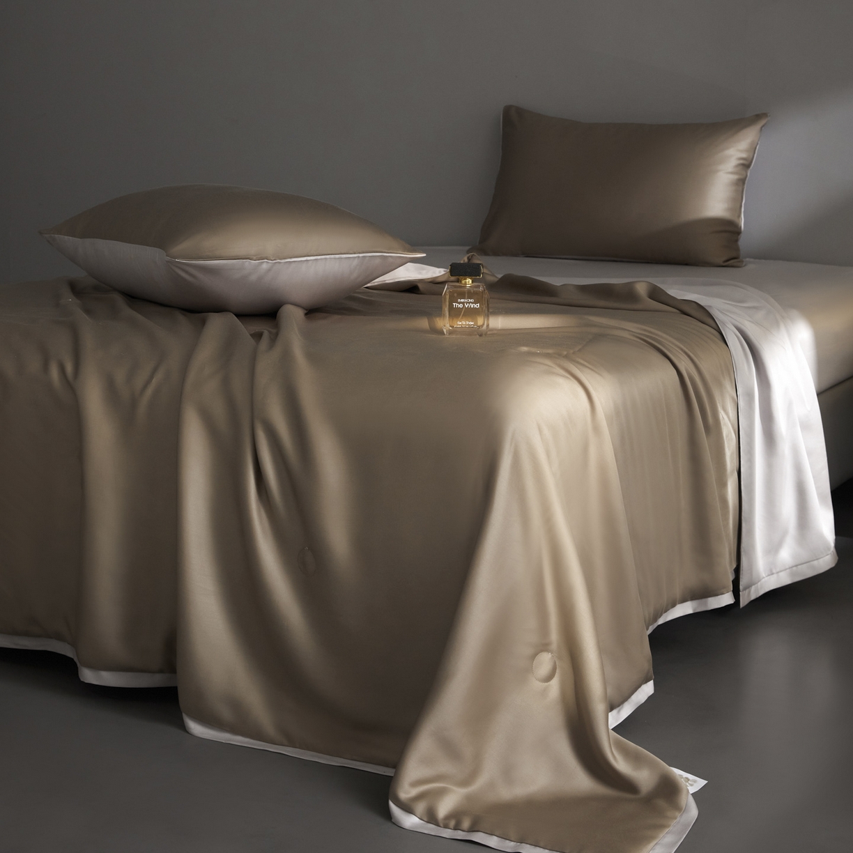 91家纺网 家纺一手货源 找家纺 （总）纪梵茜 2026新品蚕丝被兰精天丝夏被四件套100%蚕丝夏凉被子夏季空调被