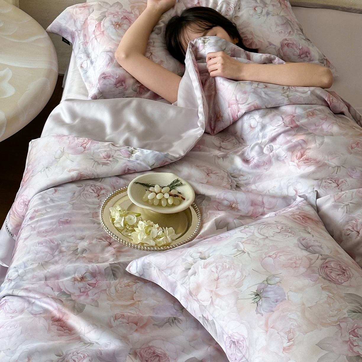 91家纺网 家纺一手货源 找家纺 丽笙被芯 2026新款兰精天丝数码印花Naia镂空夏被夏凉被空调被 阿佳妮