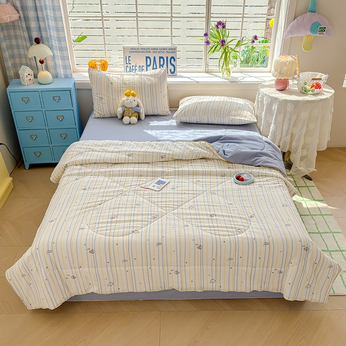 91家纺网 家纺一手货源 找家纺 美派 2026新款古法水洗云朵棉云感纱夏被夏凉被空调被 漫游小鱼