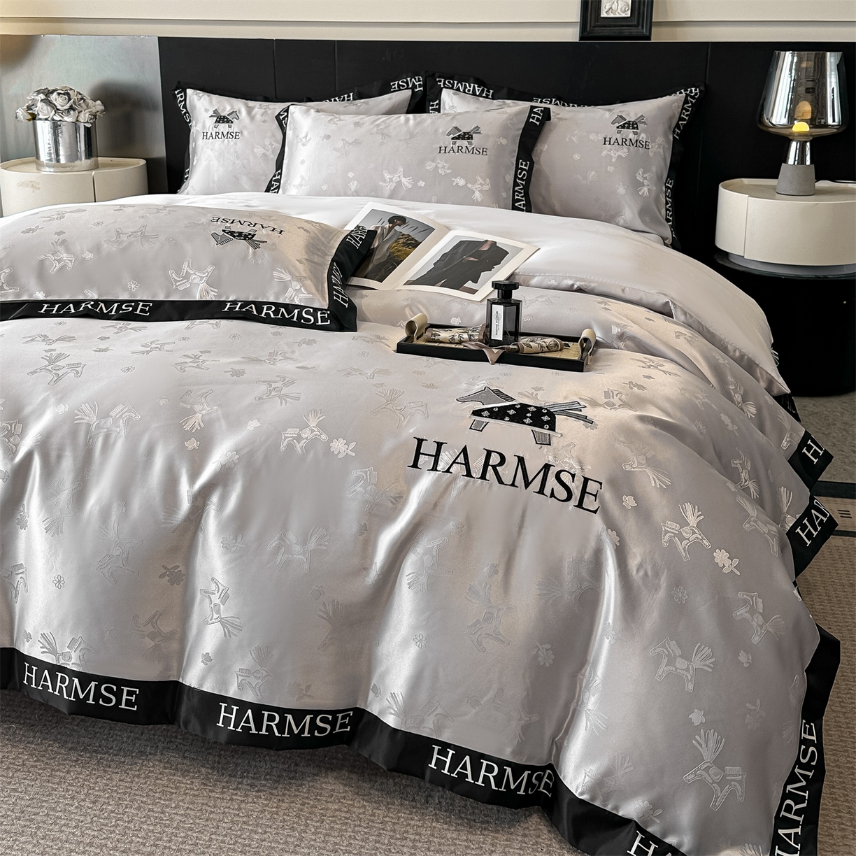 91家纺网 家纺一手货源 找家纺 笙意家纺 2026新款水洗冰丝刺绣宽边四件套-马力全开 马力全开-山灰