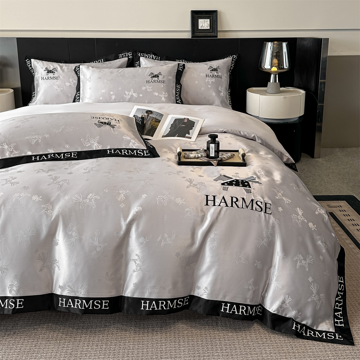 91家纺网 家纺一手货源 找家纺 笙意家纺 2026新款水洗冰丝刺绣宽边四件套-马力全开 马力全开-山灰