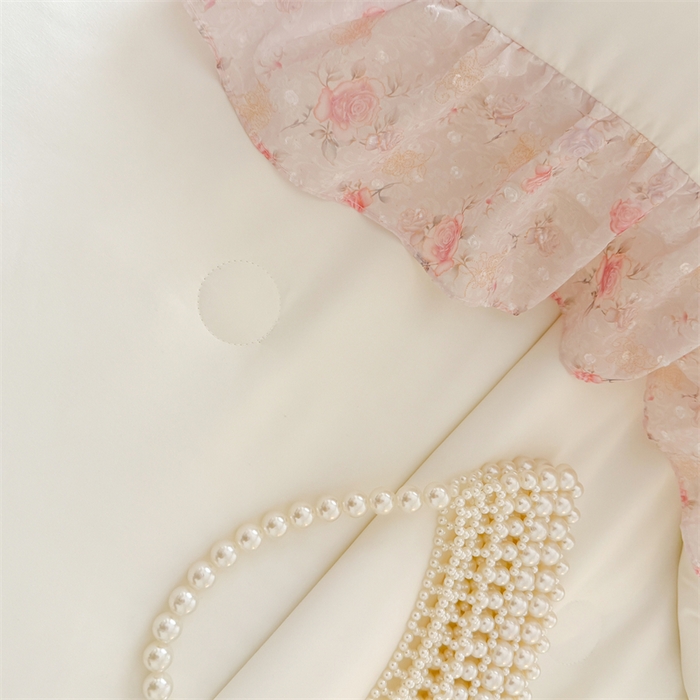 91家纺网 家纺一手货源 找家纺 富盛家纺 2026新款雪纺蕾丝刺绣法式床裙韩版夏凉被空调被夏被四件套 夏被四件套—浪漫主义（米白）