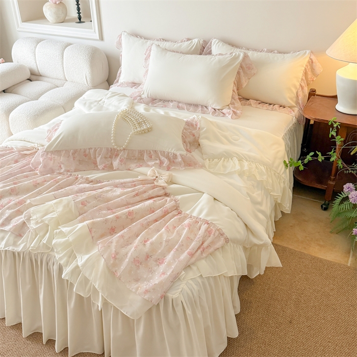 91家纺网 家纺一手货源 找家纺 富盛家纺 2026新款雪纺蕾丝刺绣法式床裙韩版夏凉被空调被夏被四件套 夏被四件套—浪漫主义（米白）