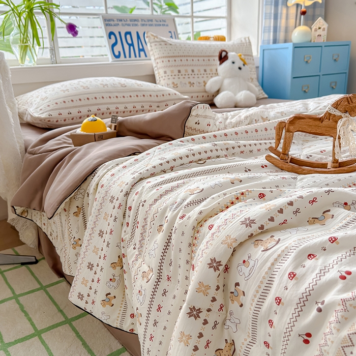 91家纺网 家纺一手货源 找家纺 美派 2026新款古法水洗云朵棉云感纱夏被夏凉被空调被 木马乐园