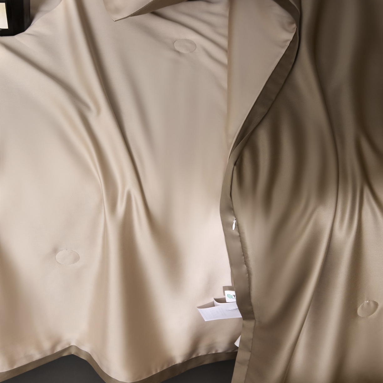 91家纺网 家纺一手货源 找家纺 A+爱家（纪梵茜） 2026新品蚕丝被兰精天丝夏被四件套100%蚕丝夏凉被子夏季空调被 藕色