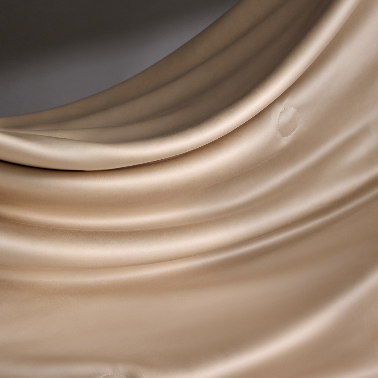 91家纺网 家纺一手货源 找家纺 A+爱家（纪梵茜） 2026新品蚕丝被兰精天丝夏被四件套100%蚕丝夏凉被子夏季空调被 藕色