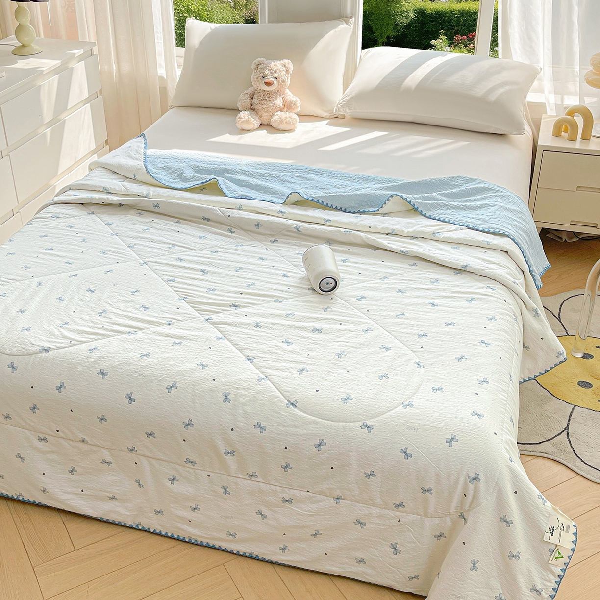 91家纺网 家纺一手货源 找家纺 米萝家居 2026新款泡泡棉夏被新疆棉花空调被夏凉被 蝴蝶结