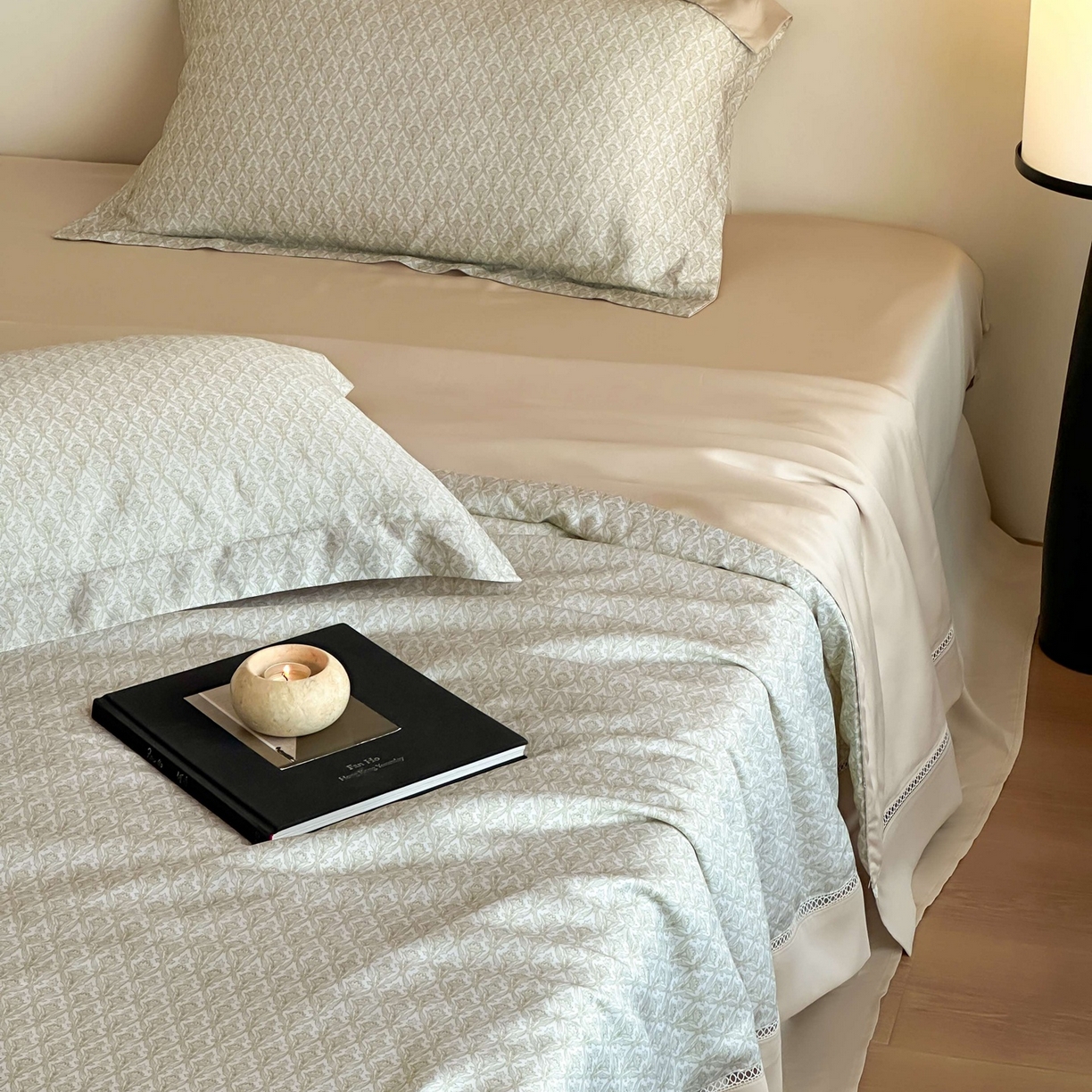 91家纺网 家纺一手货源 找家纺 丽笙被芯 2026新款兰精天丝数码印花Naia镂空夏被夏凉被空调被 奥利尔-绿