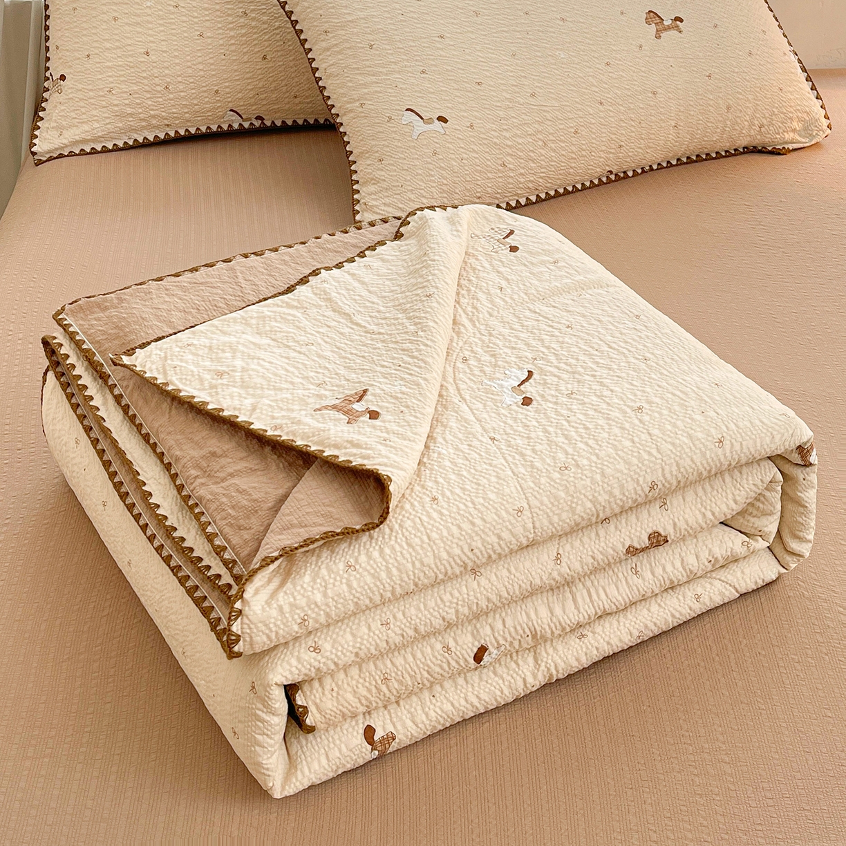 91家纺网 家纺一手货源 找家纺 （总）米萝家居 2026新款泡泡棉夏被新疆棉花空调被夏凉被