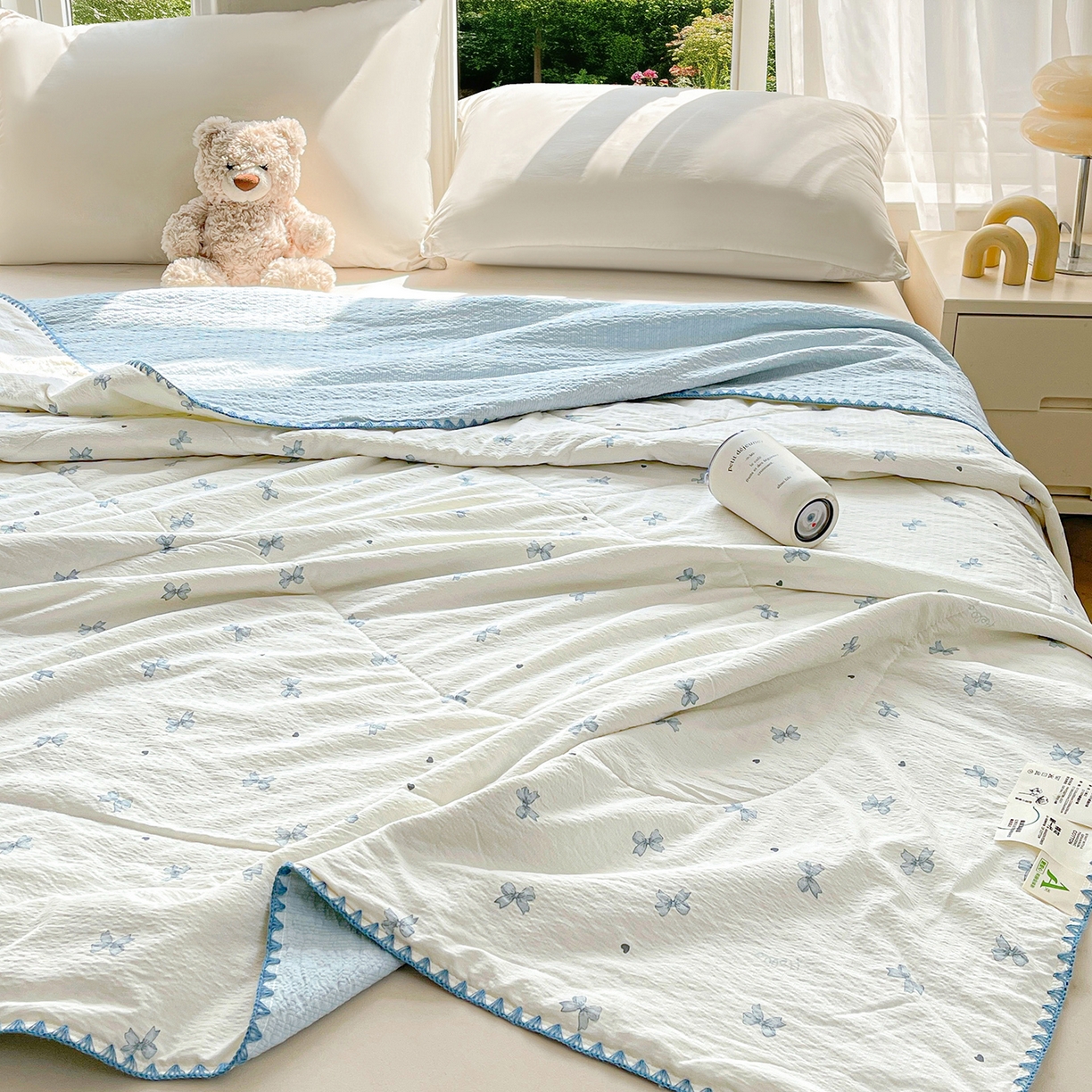 91家纺网 家纺一手货源 找家纺 米萝家居 2026新款泡泡棉夏被新疆棉花空调被夏凉被 蝴蝶结