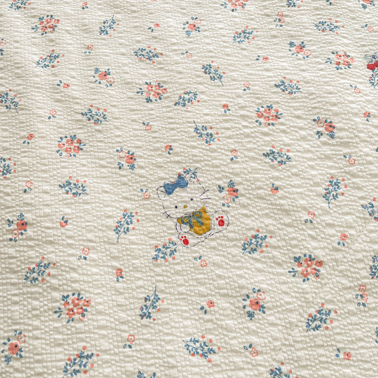 91家纺网 家纺一手货源 找家纺 米萝家居 2026新款泡泡棉夏被新疆棉花空调被夏凉被 繁花间