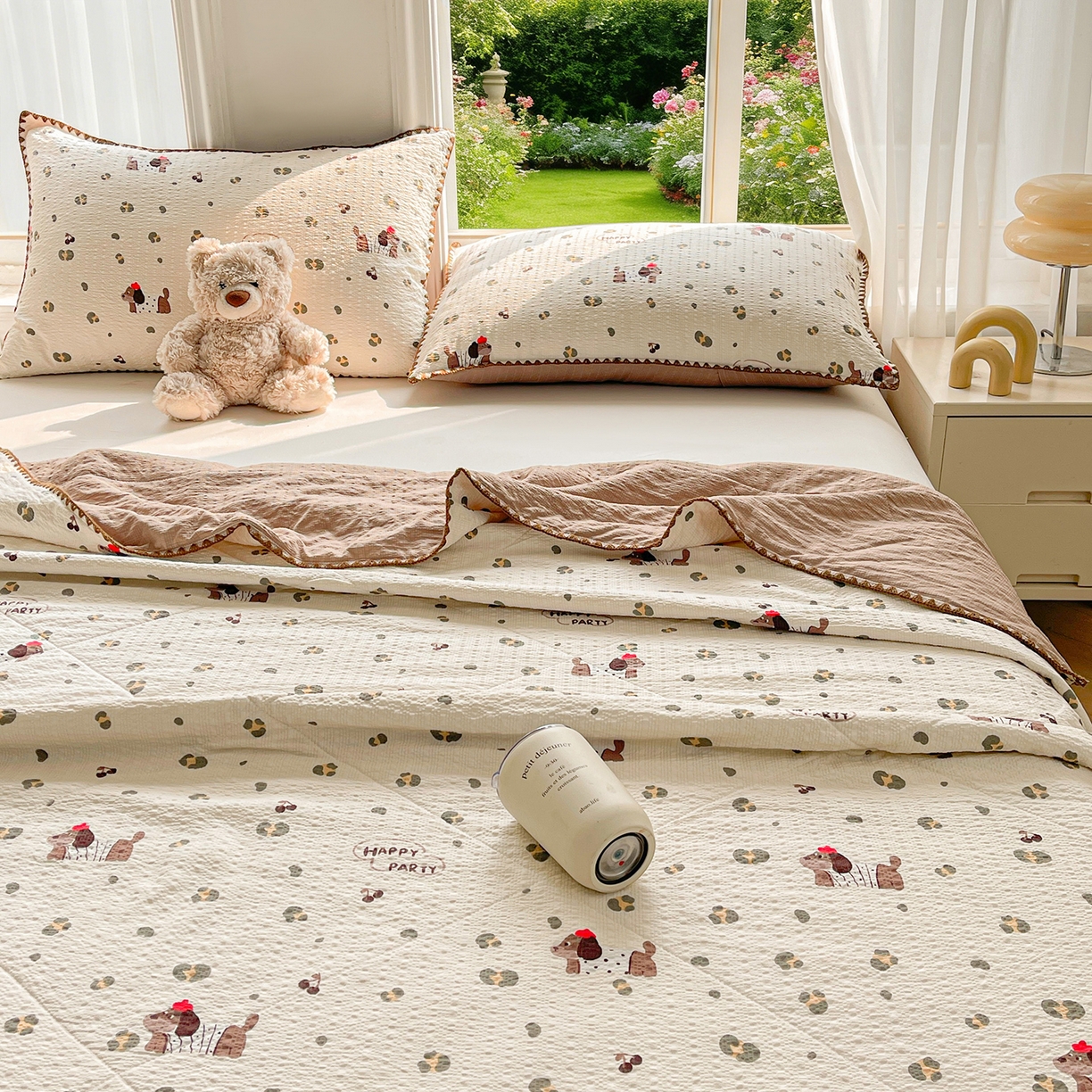 91家纺网 家纺一手货源 找家纺 米萝家居 2026新款泡泡棉夏被新疆棉花空调被夏凉被 狗狗日记