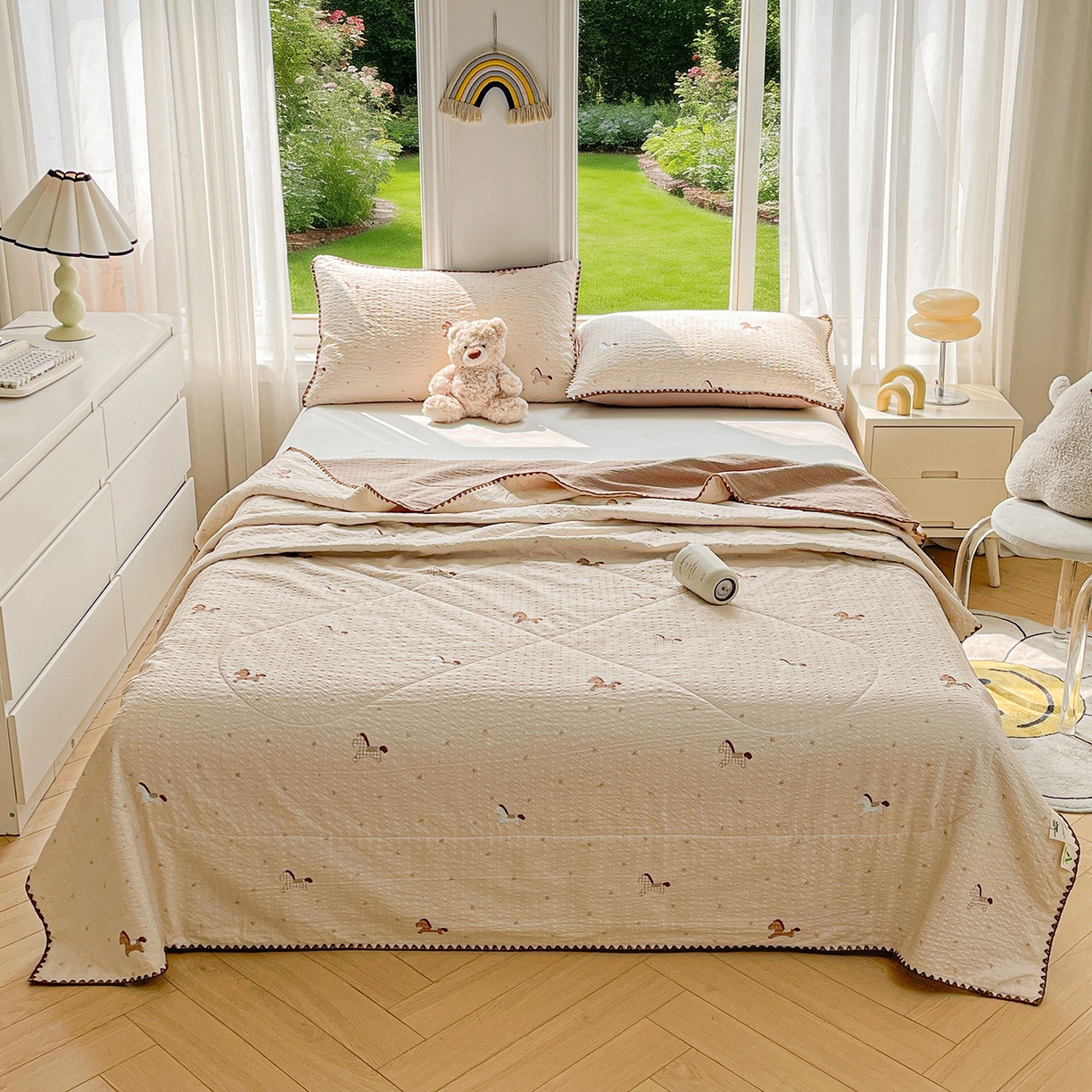 91家纺网 家纺一手货源 找家纺 米萝家居 2026新款泡泡棉夏被新疆棉花空调被夏凉被 吉祥马