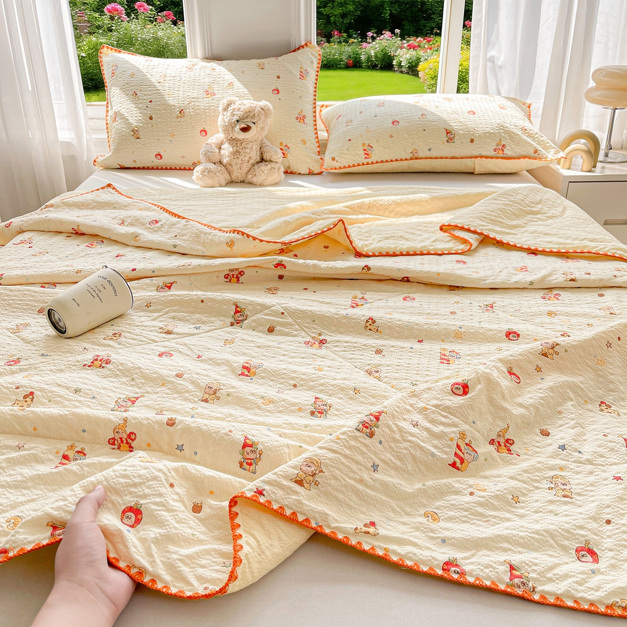 91家纺网 家纺一手货源 找家纺 米萝家居 2026新款泡泡棉夏被新疆棉花空调被夏凉被 魔法世界