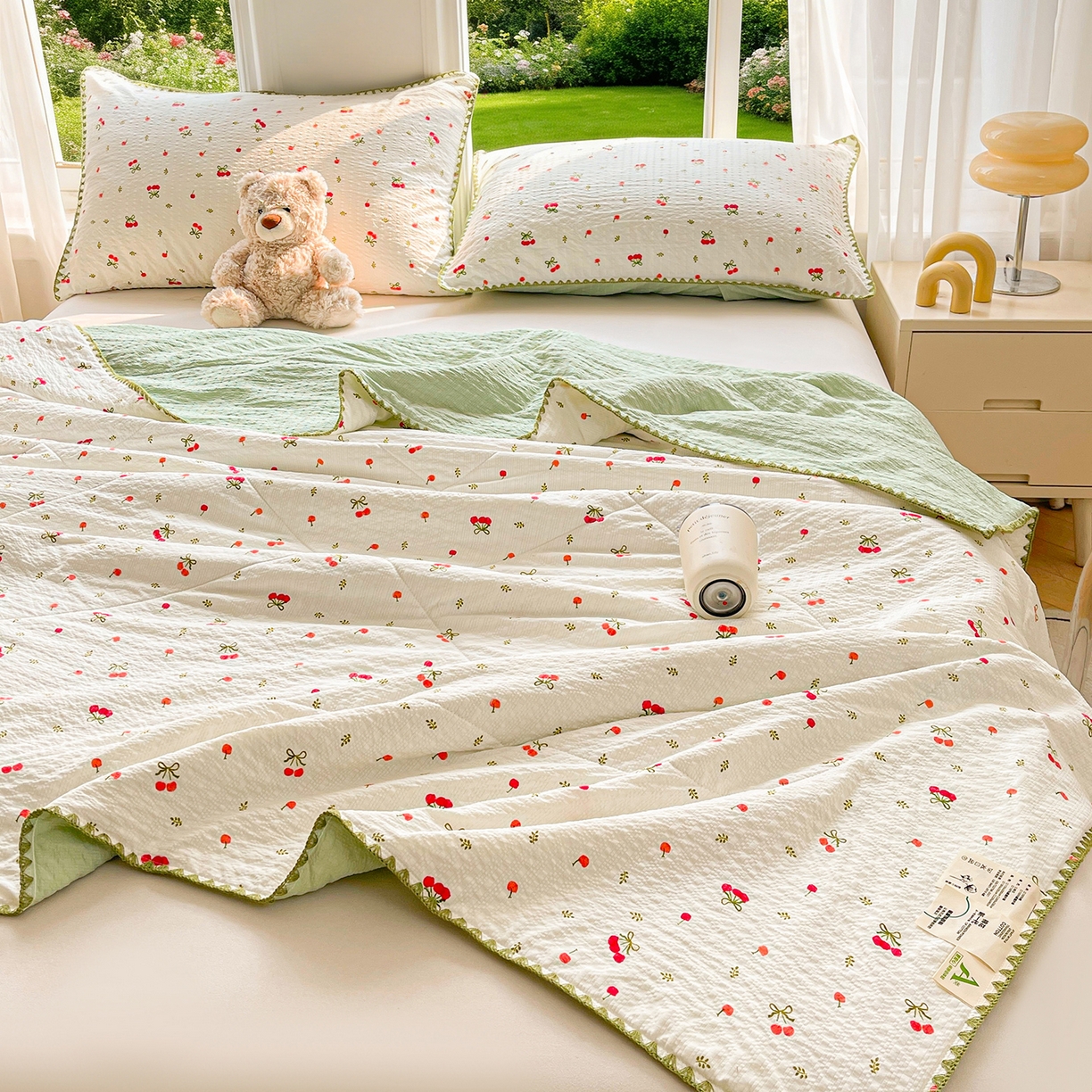 91家纺网 家纺一手货源 找家纺 米萝家居 2026新款泡泡棉夏被新疆棉花空调被夏凉被 樱桃红了