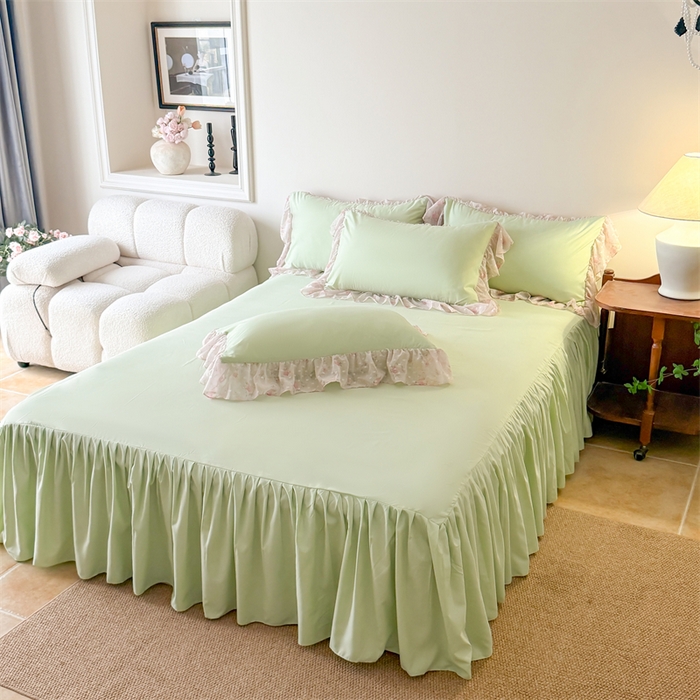 91家纺网 家纺一手货源 找家纺 富盛家纺 2026新款雪纺蕾丝刺绣法式床裙韩版夏凉被空调被夏被四件套 夏被四件套—浪漫主义（绿）