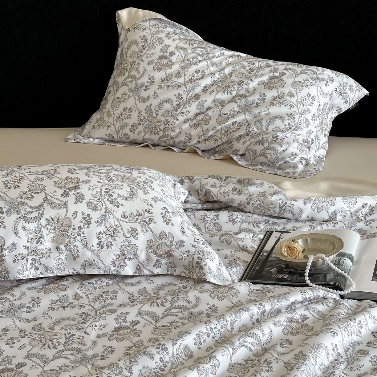 91家纺网 家纺一手货源 找家纺 丽笙被芯 2026新款兰精天丝数码印花Naia镂空夏被夏凉被空调被 卡缇娅