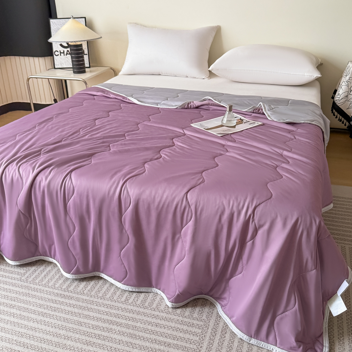 91家纺网 家纺一手货源 找家纺 好欣怡家纺 2026新款双层绗缝凉感丝夏被 罗兰紫