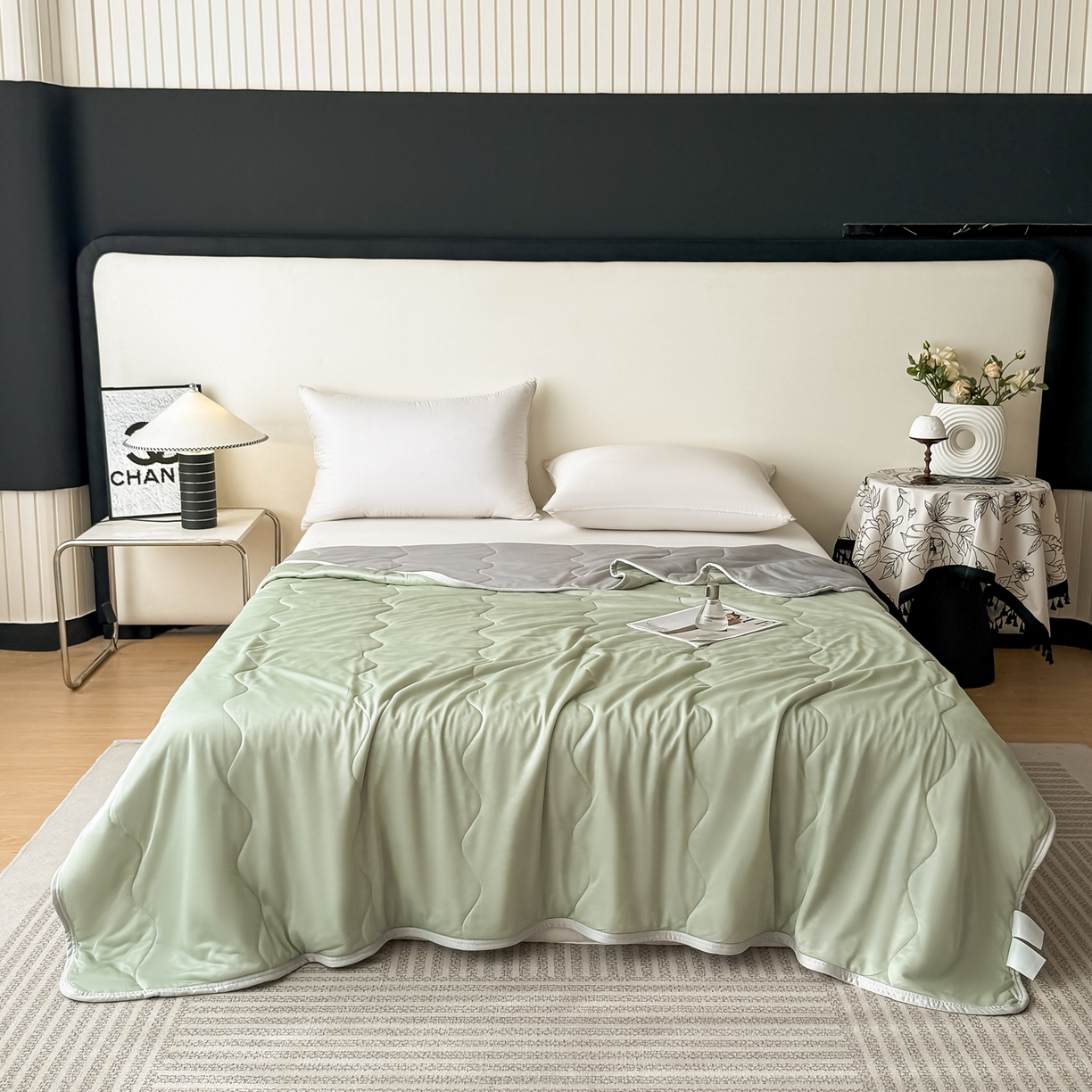 91家纺网 家纺一手货源 找家纺 好欣怡家纺 2026新款双层绗缝凉感丝夏被 浅茶绿