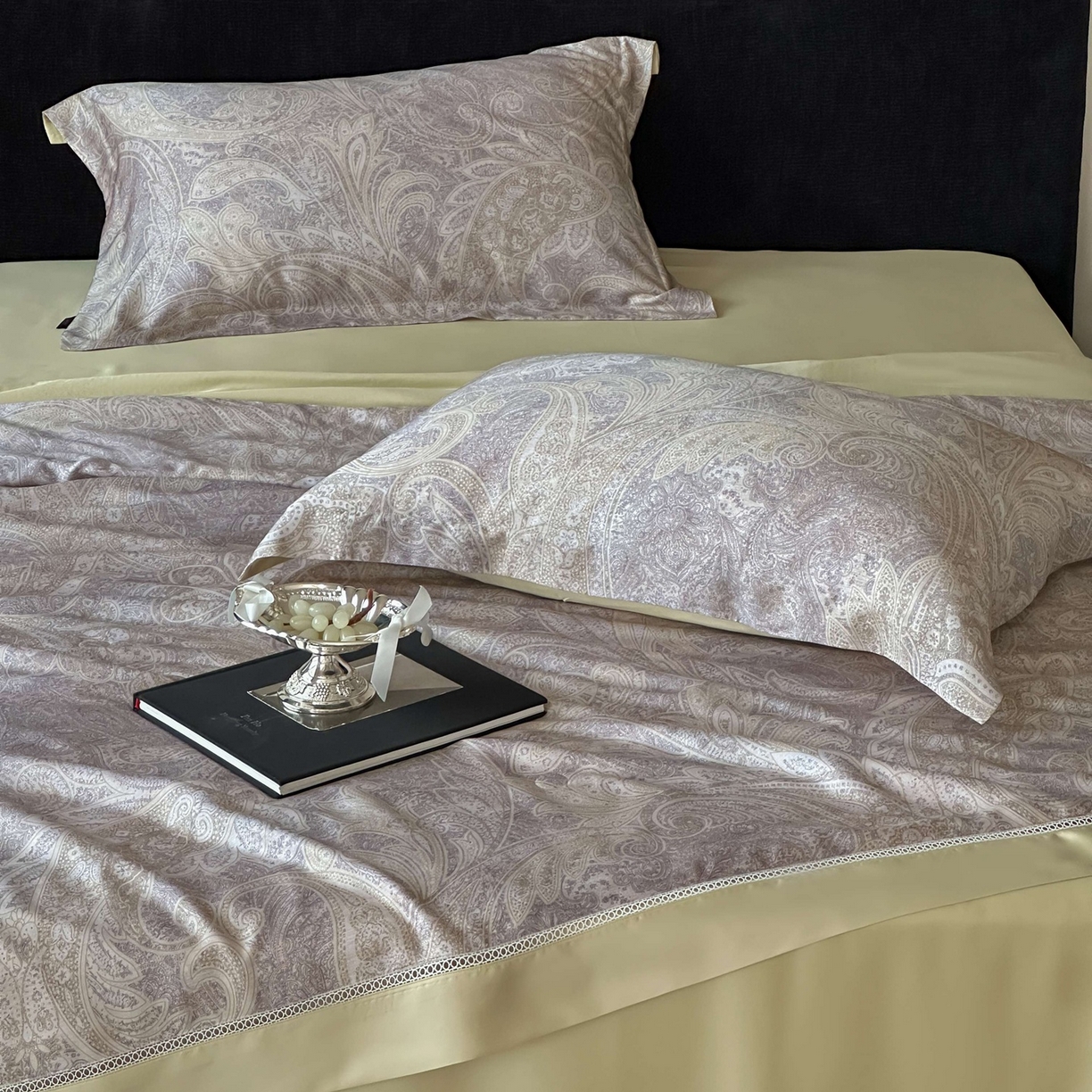 91家纺网 家纺一手货源 找家纺 丽笙被芯 2026新款兰精天丝数码印花Naia镂空夏被夏凉被空调被 尼芙绿