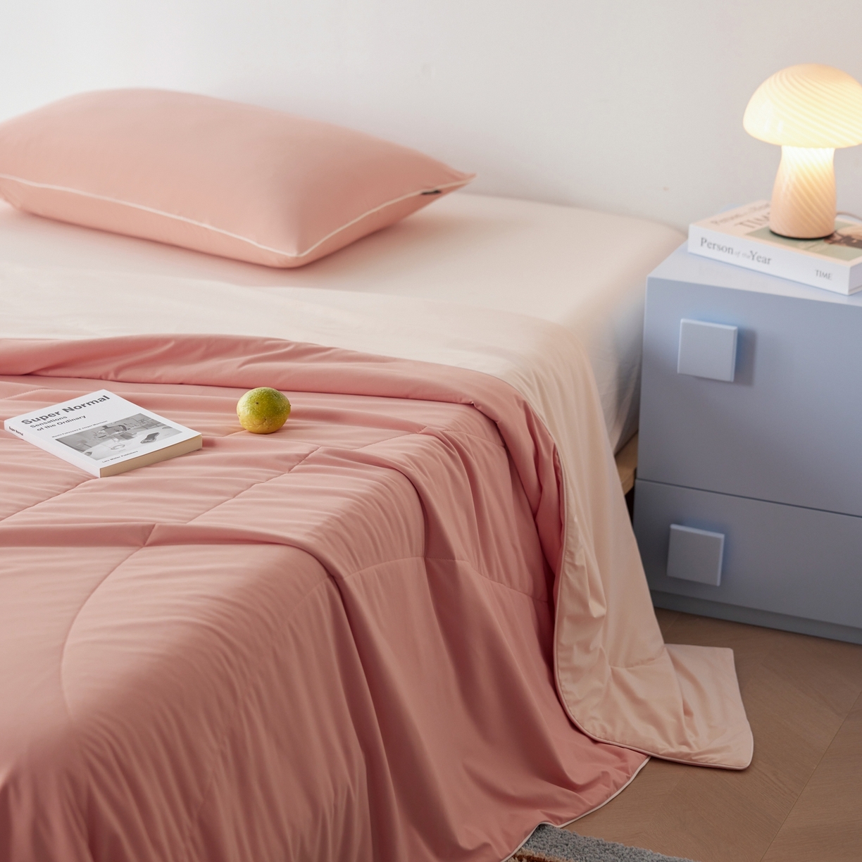 91家纺网 家纺一手货源 找家纺 丽笙被芯 2026新款冰皮凉凉夏被夏凉被空调被 芝士桃桃