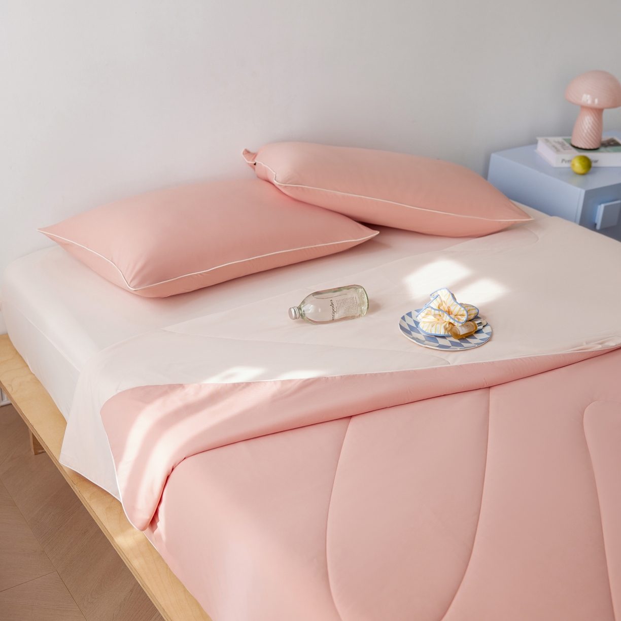 91家纺网 家纺一手货源 找家纺 丽笙被芯 2026新款冰皮凉凉夏被夏凉被空调被 芝士桃桃