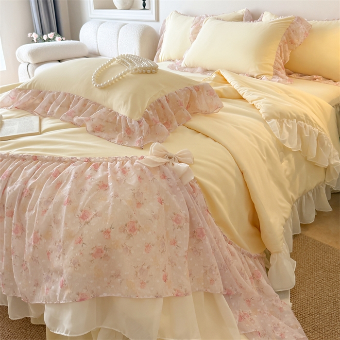 91家纺网 家纺一手货源 找家纺 富盛家纺 2026新款雪纺蕾丝刺绣法式床裙韩版夏凉被空调被夏被四件套 夏被四件套—浪漫主义（黄）