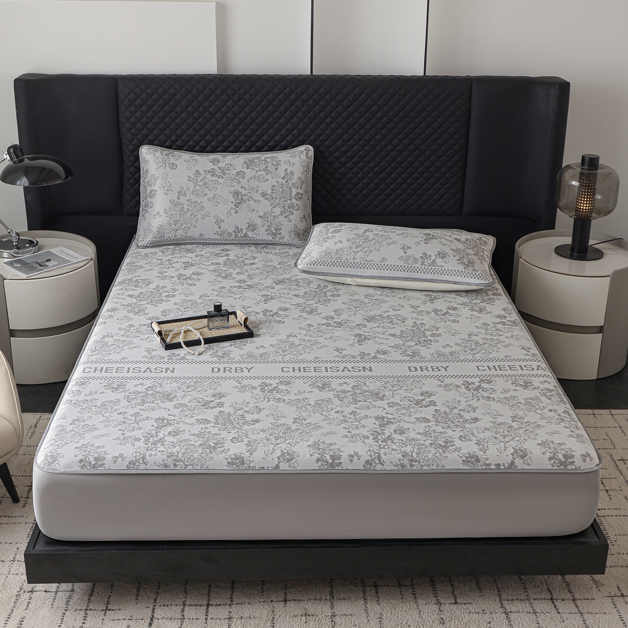 91家纺网 家纺一手货源 找家纺 （总）赛丽雅 2026新款A类450克PE提花复合三明治床笠款凉感面料凉席防滑全包床罩