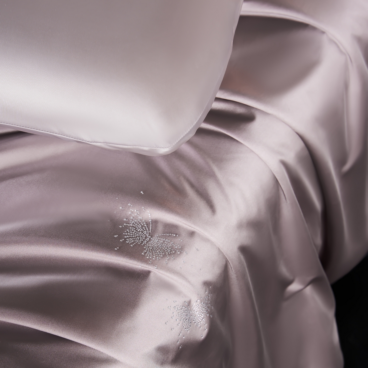 91家纺网 家纺一手货源 找家纺 （总）桂雅居 2026新款珍妮莎纤凉野蚕丝被夏被空调被夏凉被（最低控价：298起(券后价) 充值会员价-10）