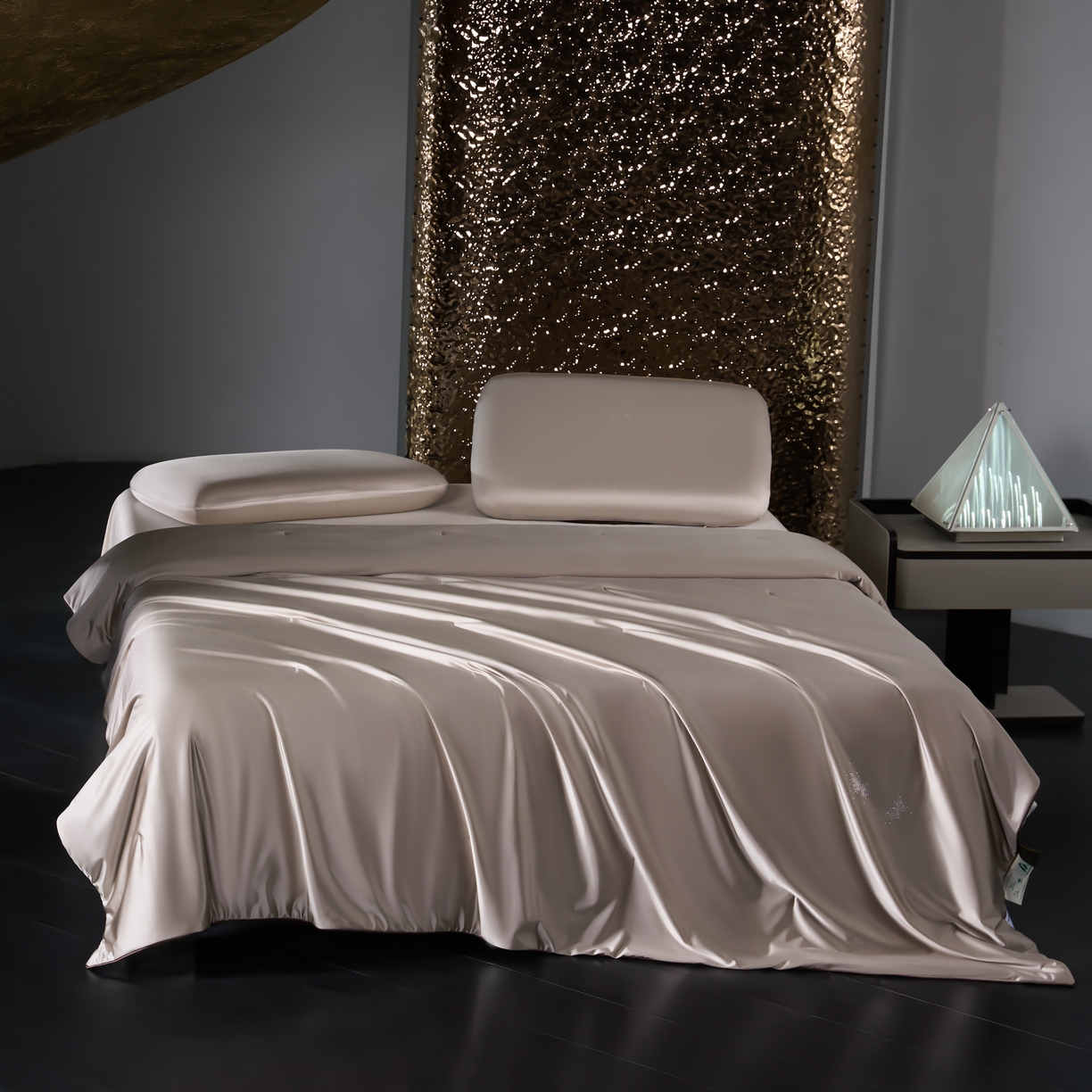 91家纺网 家纺一手货源 找家纺 桂雅居 2026新款珍妮莎纤凉野蚕丝被夏被空调被夏凉被 苍艾咖（最低控价：298起(券后价) 充值会员价-10）