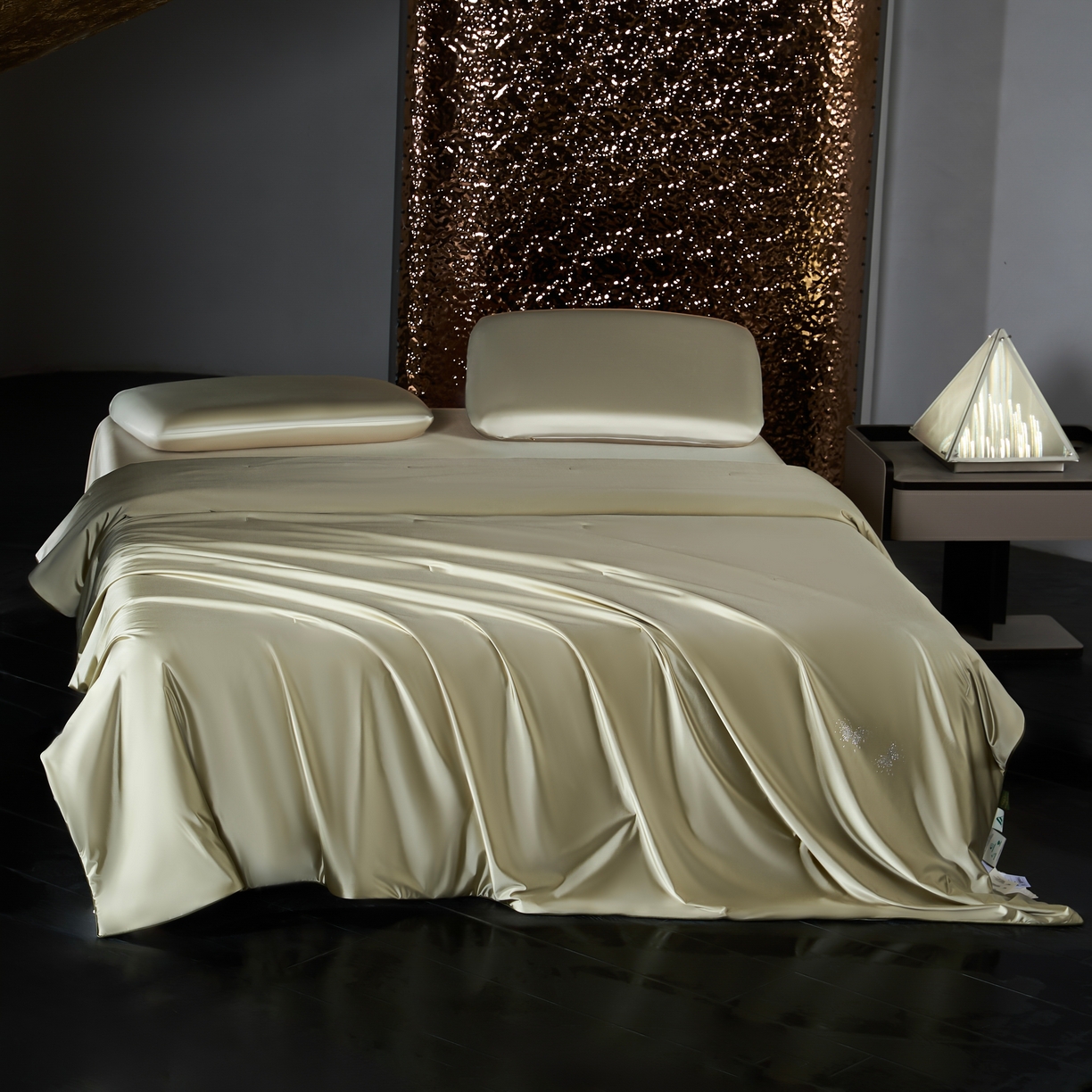 91家纺网 家纺一手货源 找家纺 桂雅居 2026新款珍妮莎纤凉野蚕丝被夏被空调被夏凉被 麦绿（最低控价：298起(券后价) 充值会员价-10）