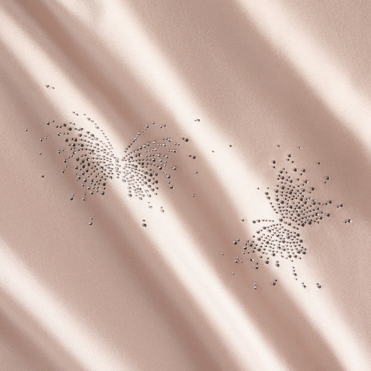 91家纺网 家纺一手货源 找家纺 桂雅居 2026新款珍妮莎纤凉野蚕丝被夏被空调被夏凉被 蔷薇粉（最低控价：298起(券后价) 充值会员价-10）