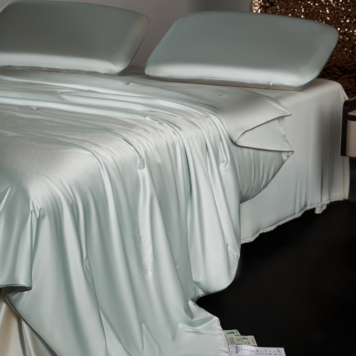 91家纺网 家纺一手货源 找家纺 桂雅居 2026新款珍妮莎纤凉野蚕丝被夏被空调被夏凉被 云淡碧（最低控价：298起(券后价) 充值会员价-10）